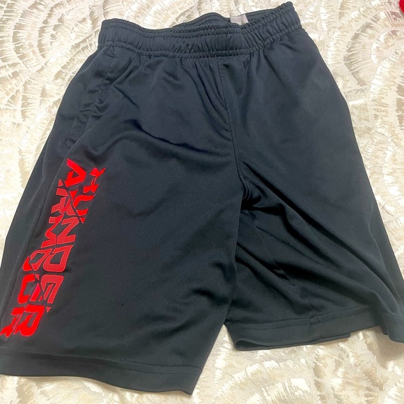 Under Armour Other - Under Armour shorts